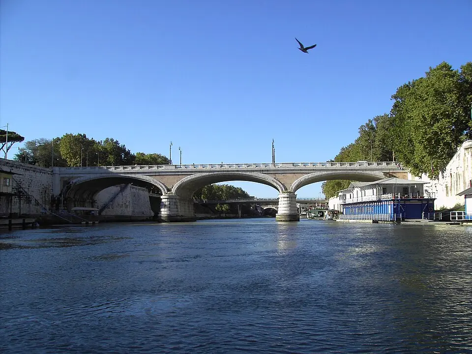 ponte Regina Margherita