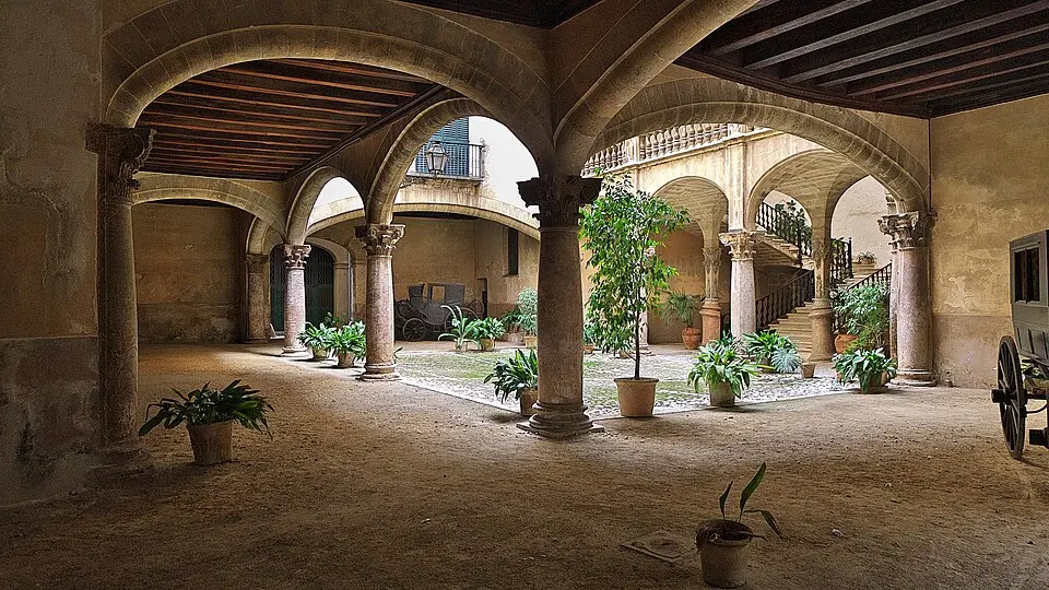 Palacio de Vivot