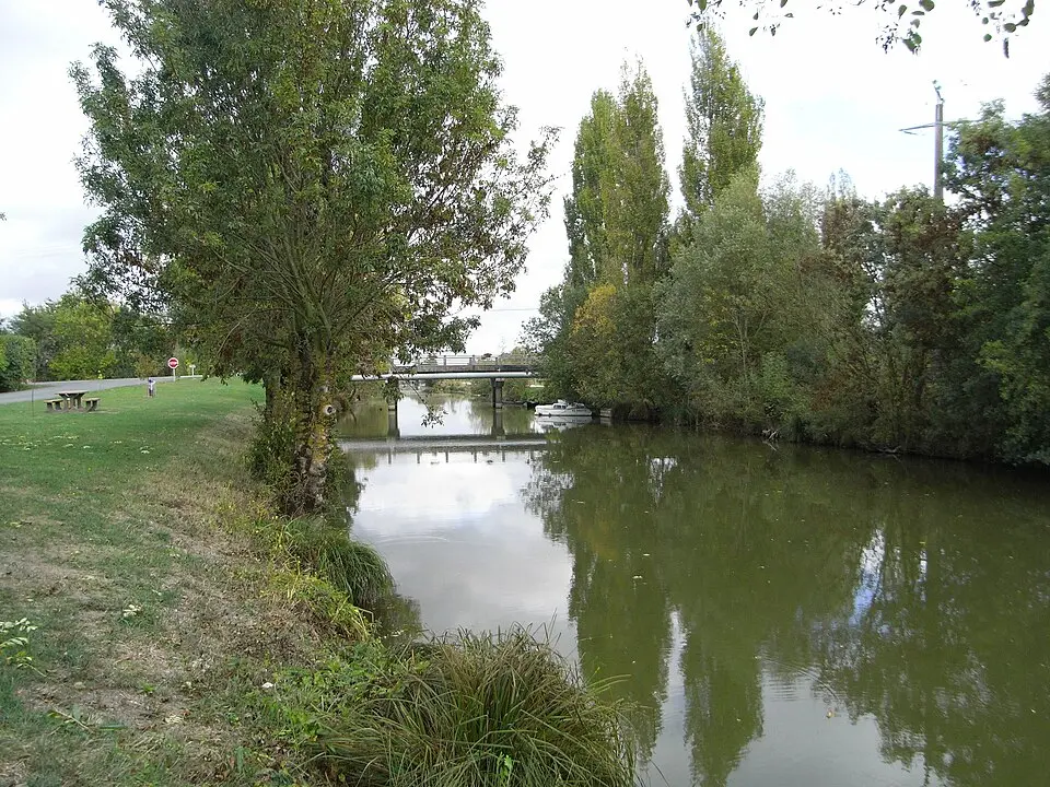 canal de la jeune Autise