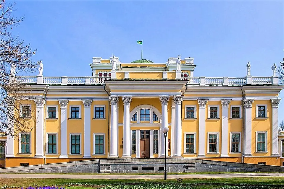 Палац Румянцавых — Паскевічаў