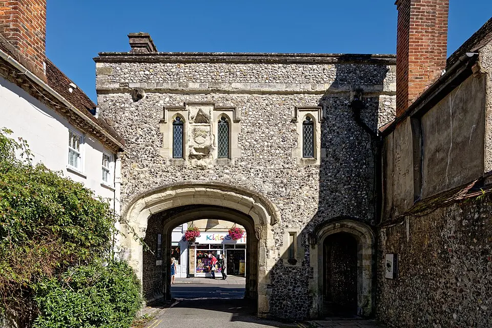 Canon Gate