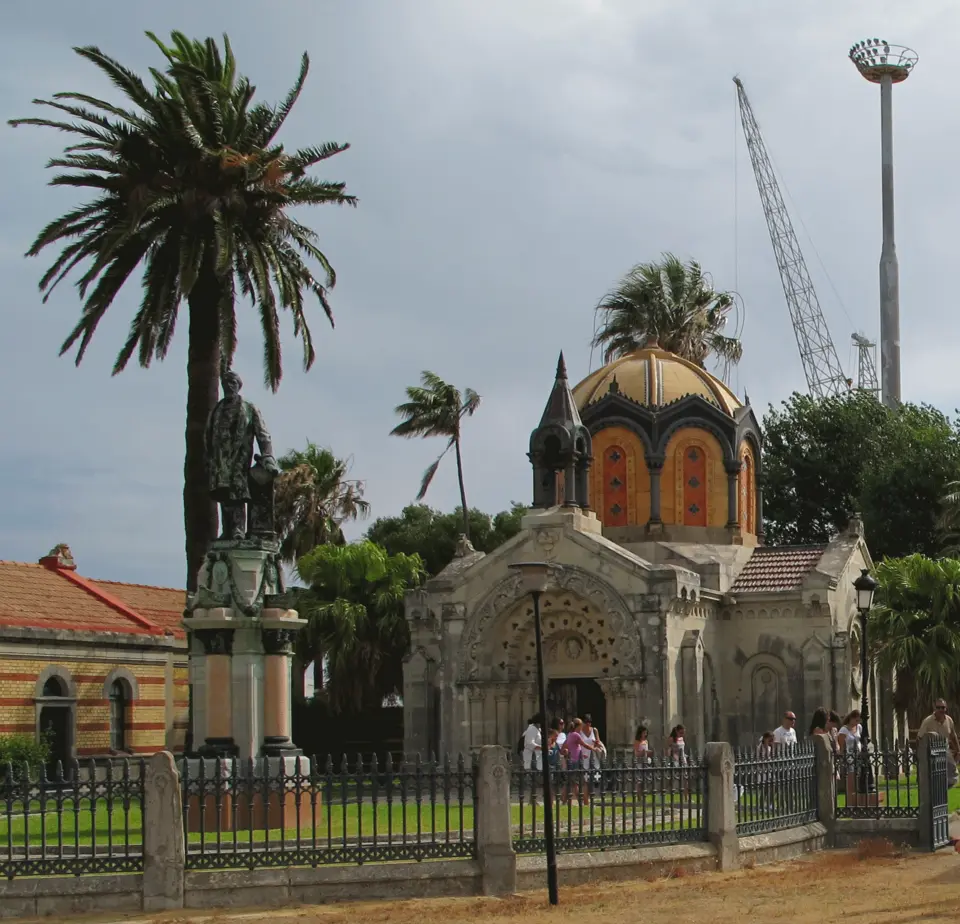 Museo del Dique Puerto Real