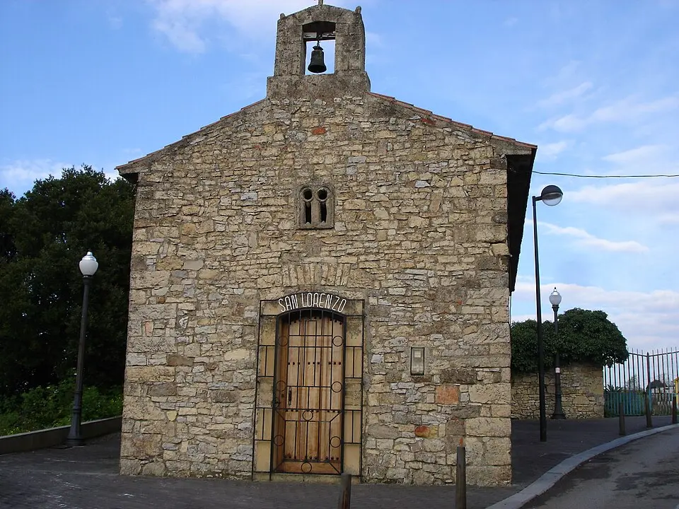 iglesia de San Lorenzo de Cortina