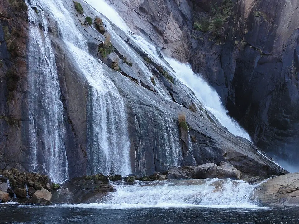 chute d'Ézaro