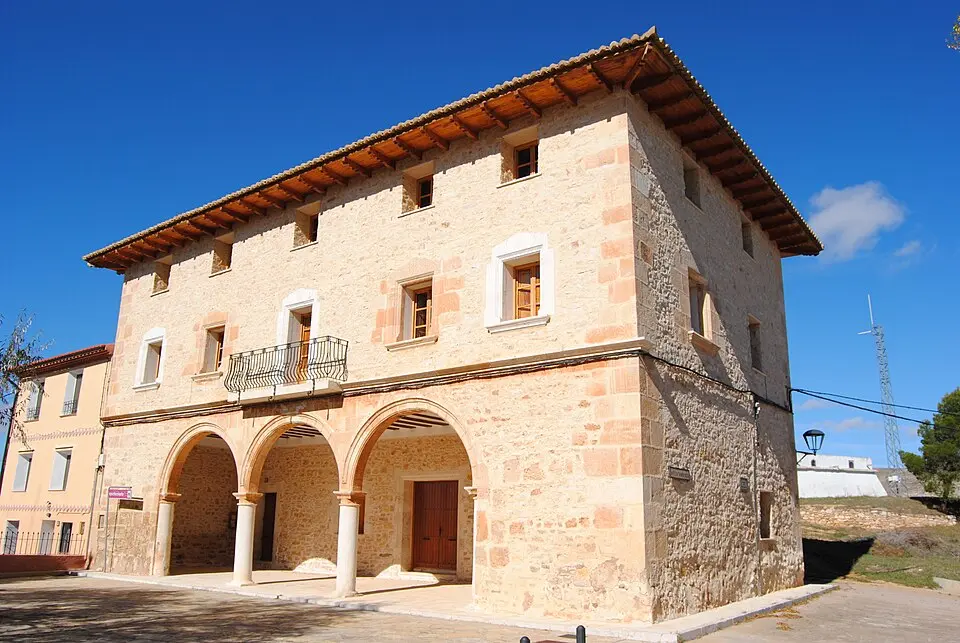 casa consistorial de Jarque de la Val
