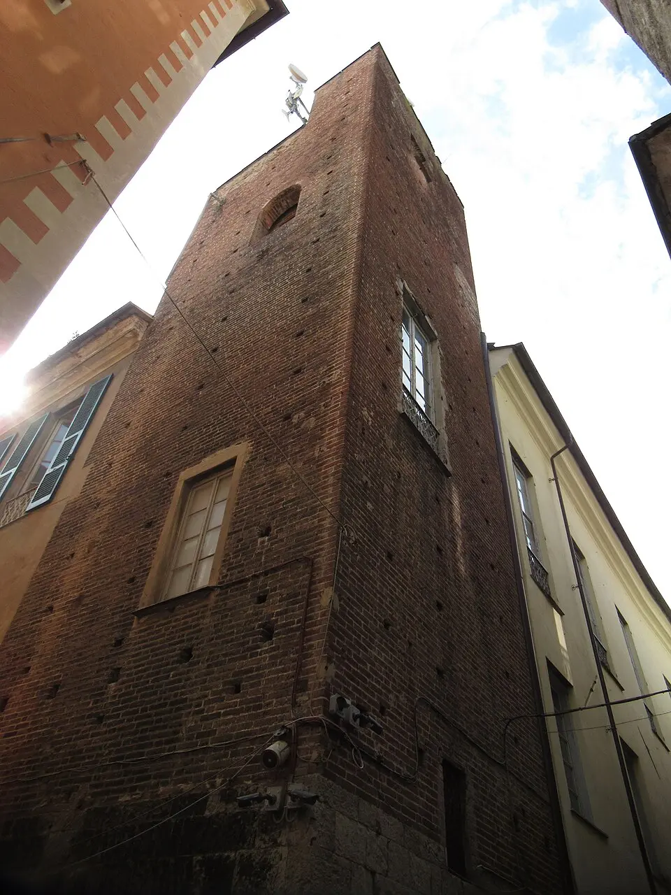 Torre D'Aste Rolandi