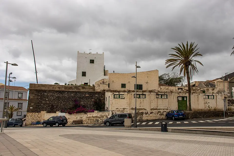 Casa Fuerte