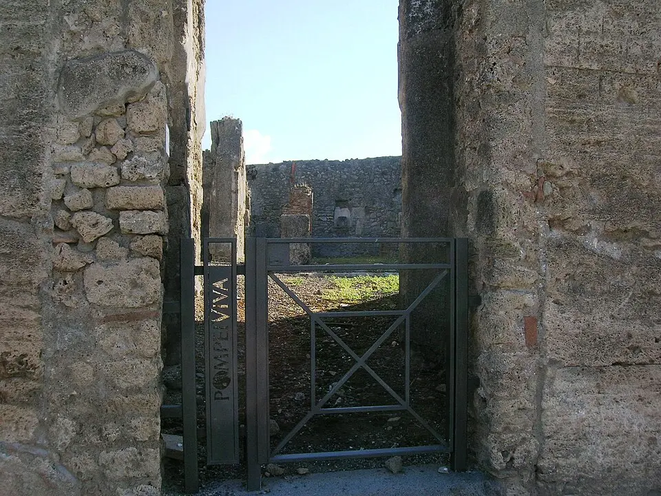 casa senza nome (I.4.9)