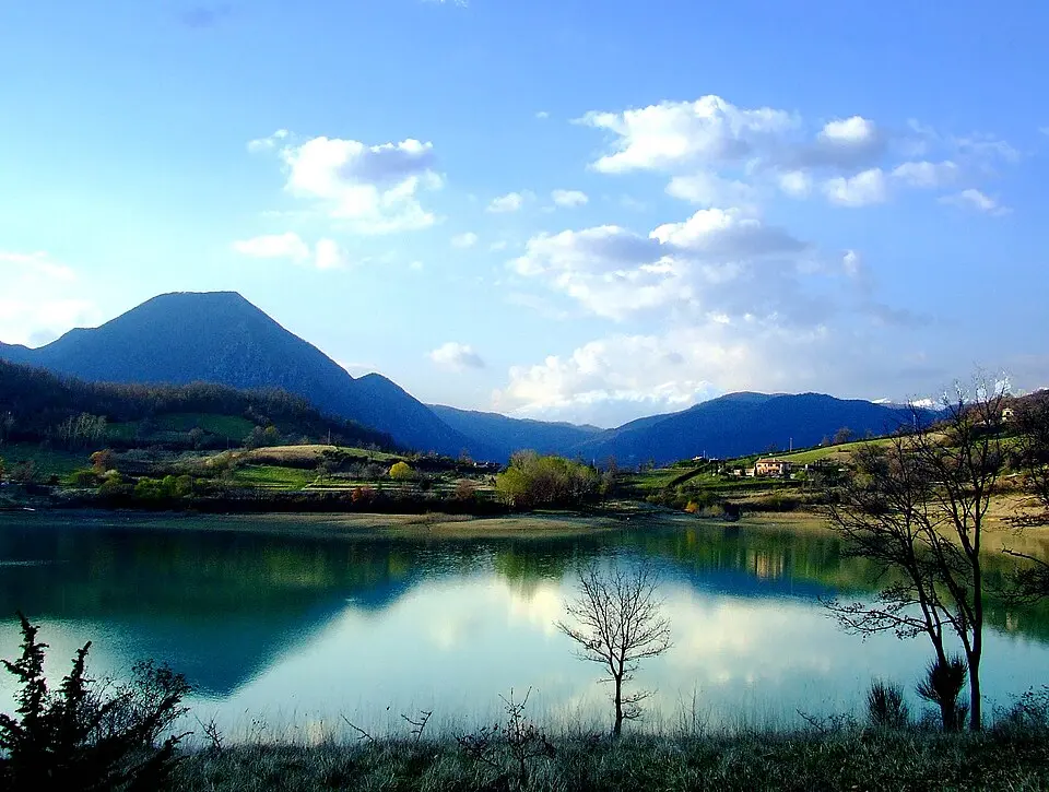Isernia megye