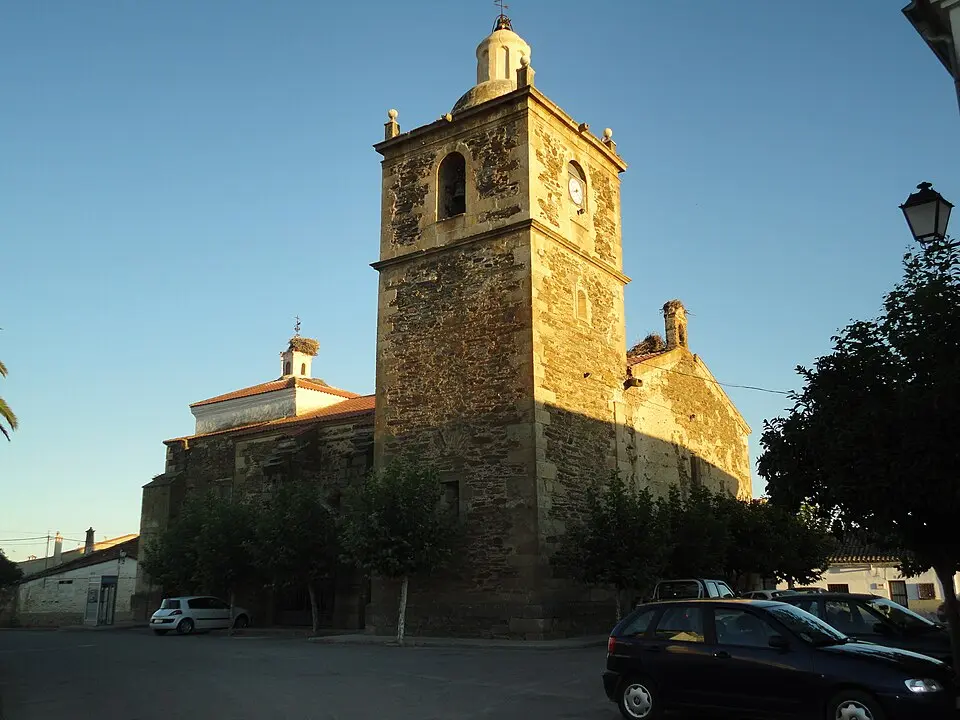 Obrázek: Pueblos Caurienses 2017 · CC BY-SA 4.0 Casas de Don Gómez