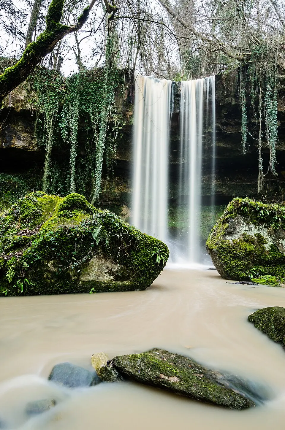 cascade des Quayres