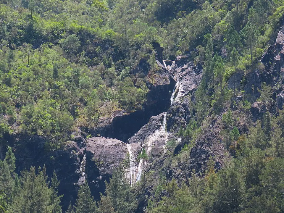 cascade l'Eau Chaude
