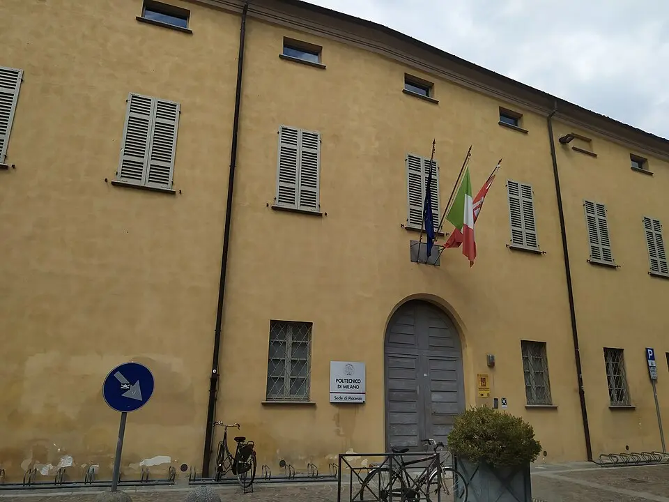 caserma della Neve (Politecnico)