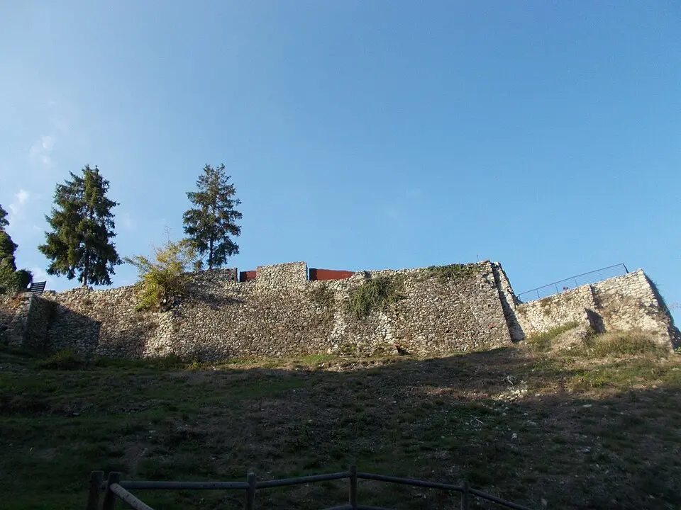 castello dei marchesi del Carretto