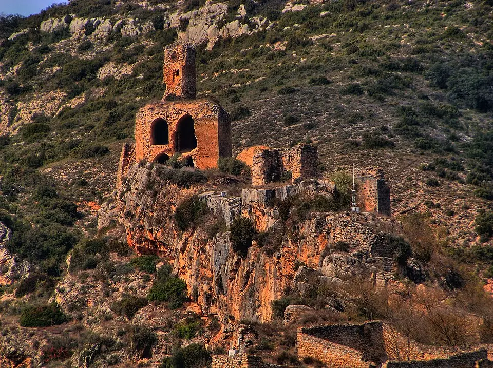 Castillo de Alós