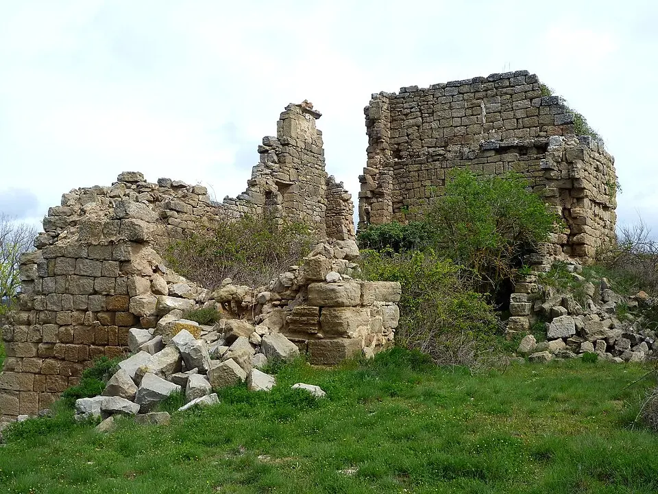 Castillo de Llobera