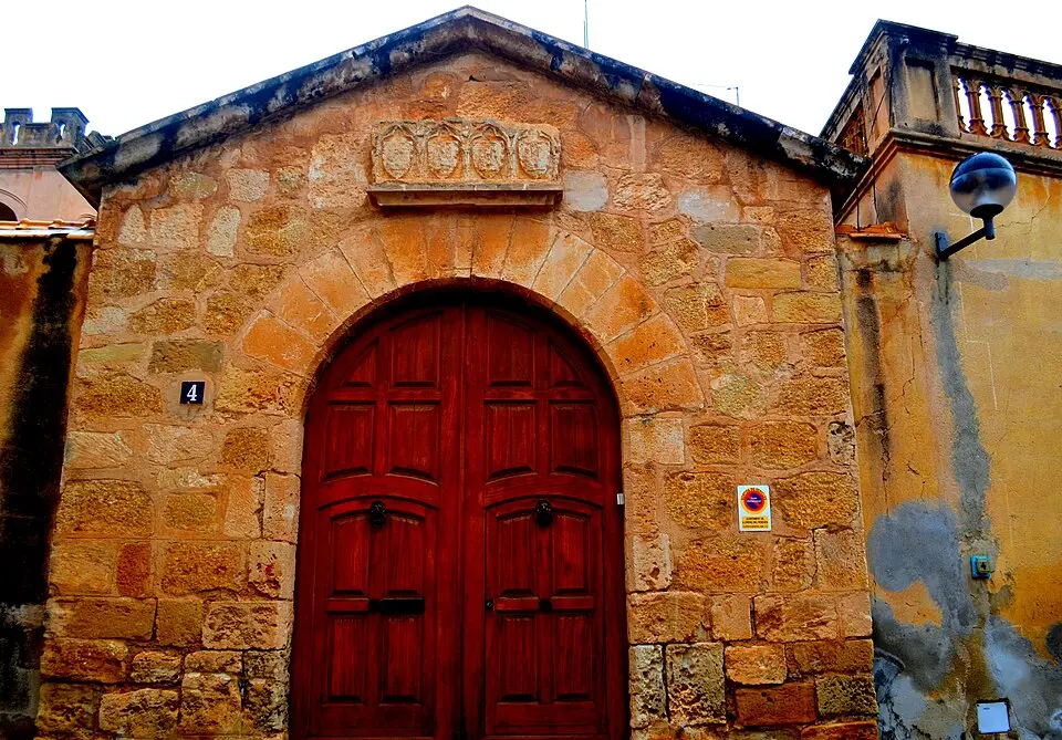 Castillo de Lloréns