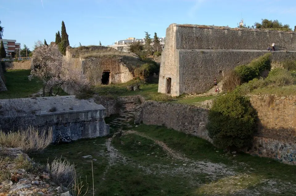 Castillo de Montjuic (Gerona)