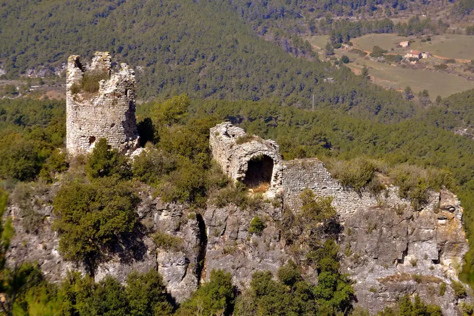 Image: Angela Llop · CC BY-SA 2.0 Castillo de Pinyana