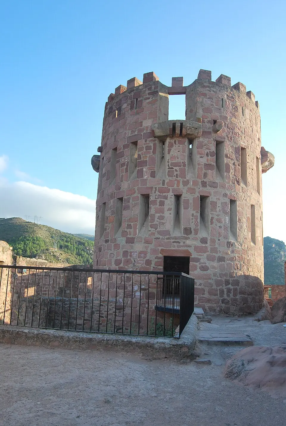 Slika: Mónica Talón · CC BY-SA 3.0 ES Castillo de Villafamés