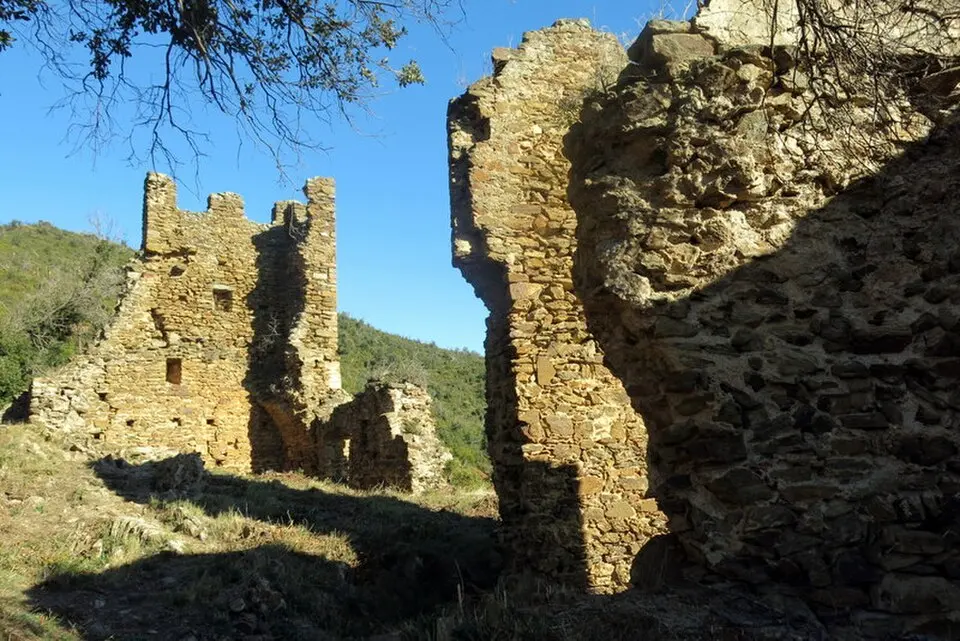 Immagine: Antoni Grifol · CC BY-SA 4.0 Castillo de Vilaromá