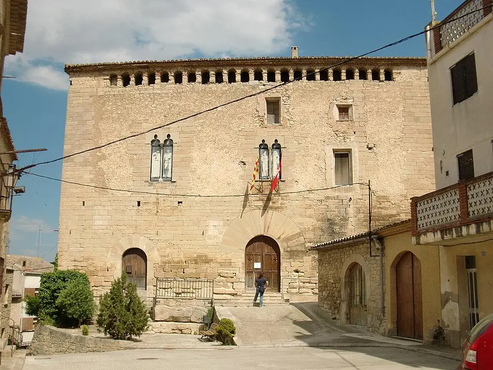 Image: Domènec Leal · CC BY-SA 3.0 Castell de l'Espluga Calba