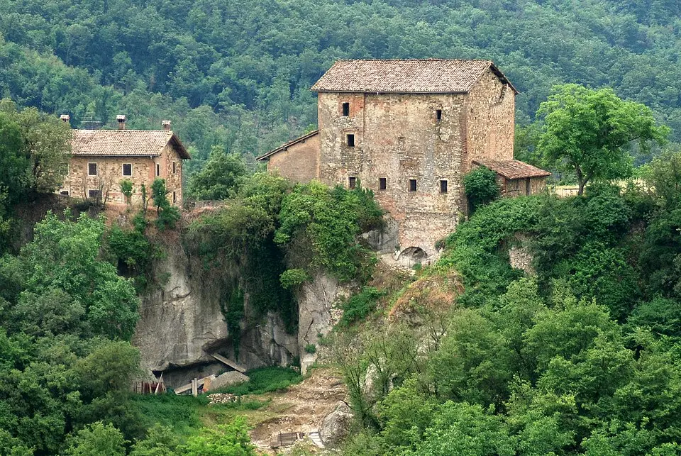 Castle of Borzano