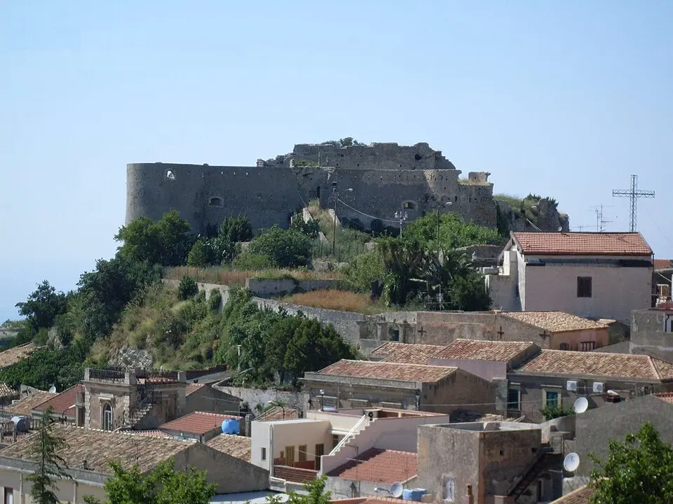 castello di Venetico