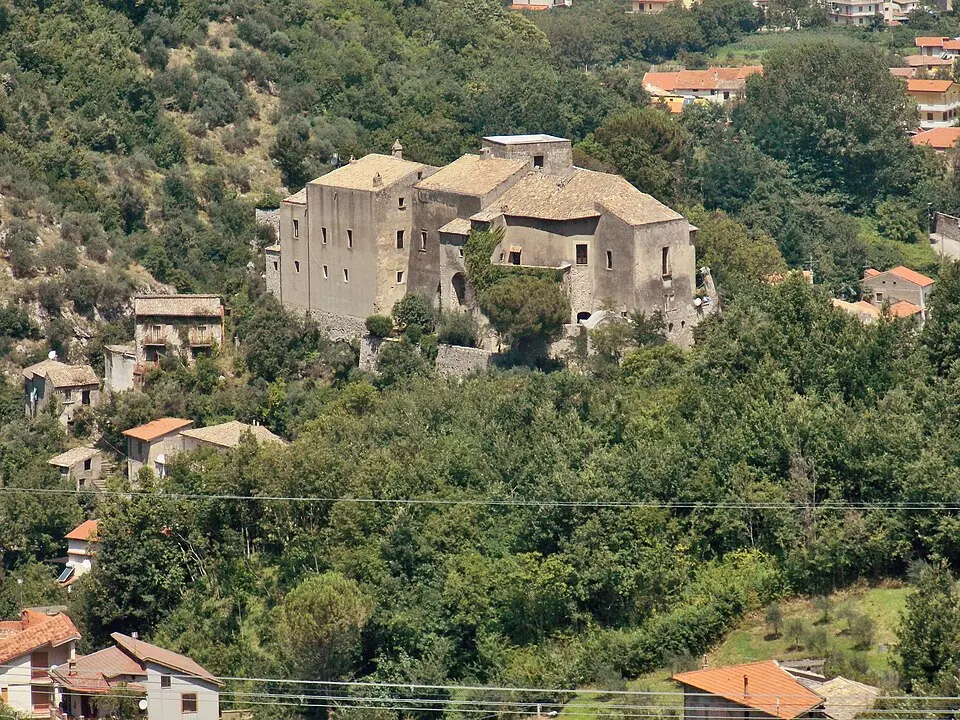 castello Pignatelli della Leonessa