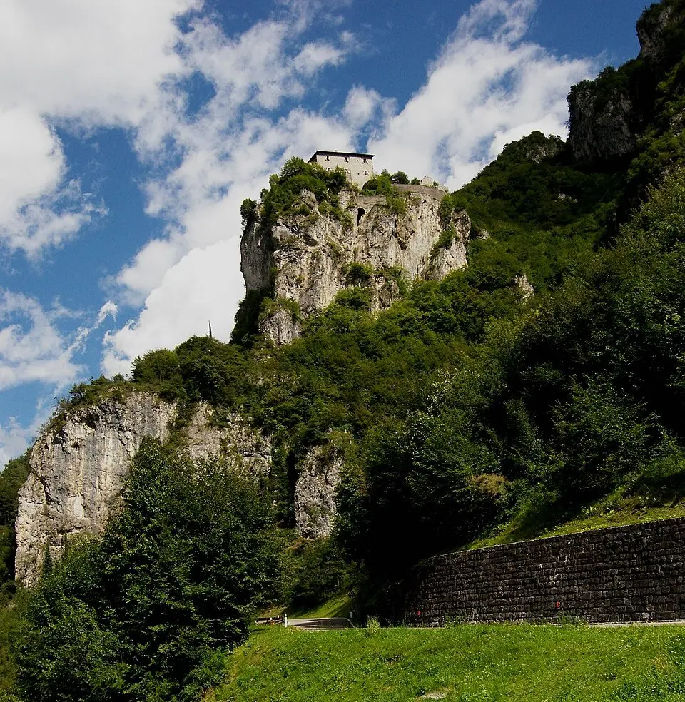 castello San Giovanni