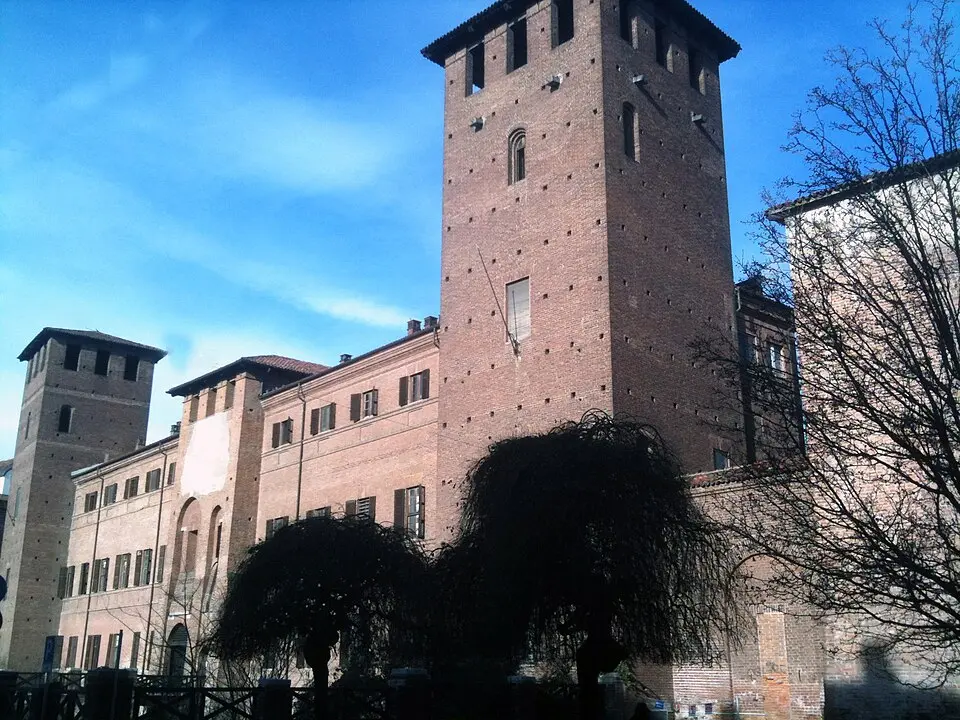 Bild: Blusea2001 · CC0 Castello Visconteo