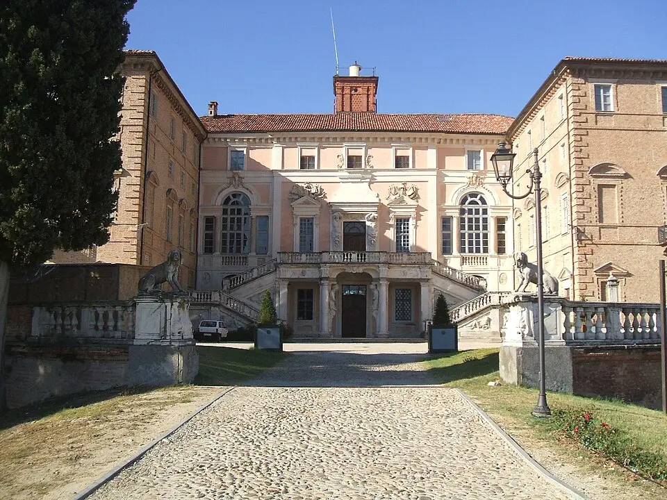 castello di Govone