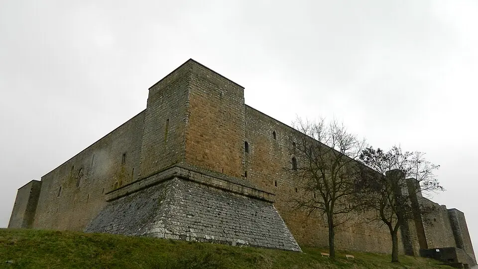 castello di Lagopesole