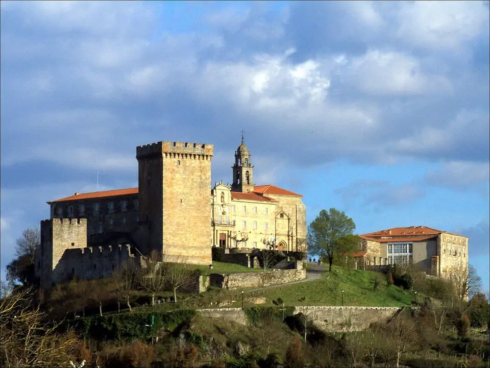 Castillo de Monforte de Lemos