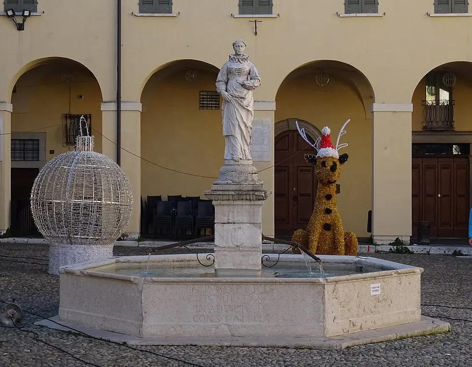 fontana di Domenica Calubina