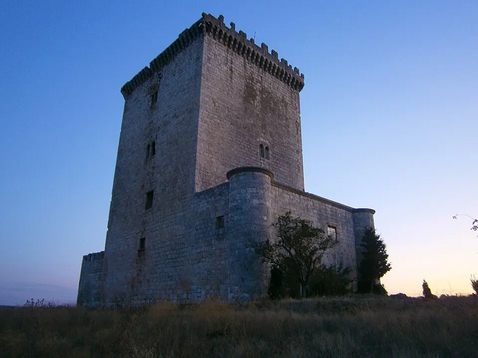 castillo de Mazuelo de Muñó