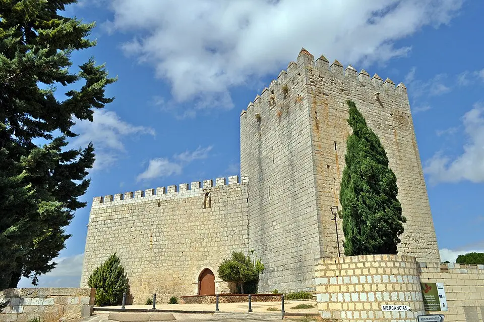 castillo de Monzón de Campos