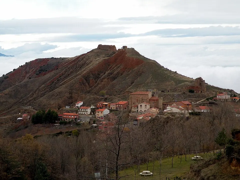 Obrázok: Rosa Mª O.M. · CC BY-SA 3.0 ES Castillo de Ocón