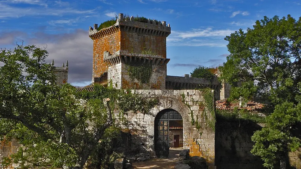 Kép: amaianos from Galicia · CC BY 2.0 Castillo de Pambre