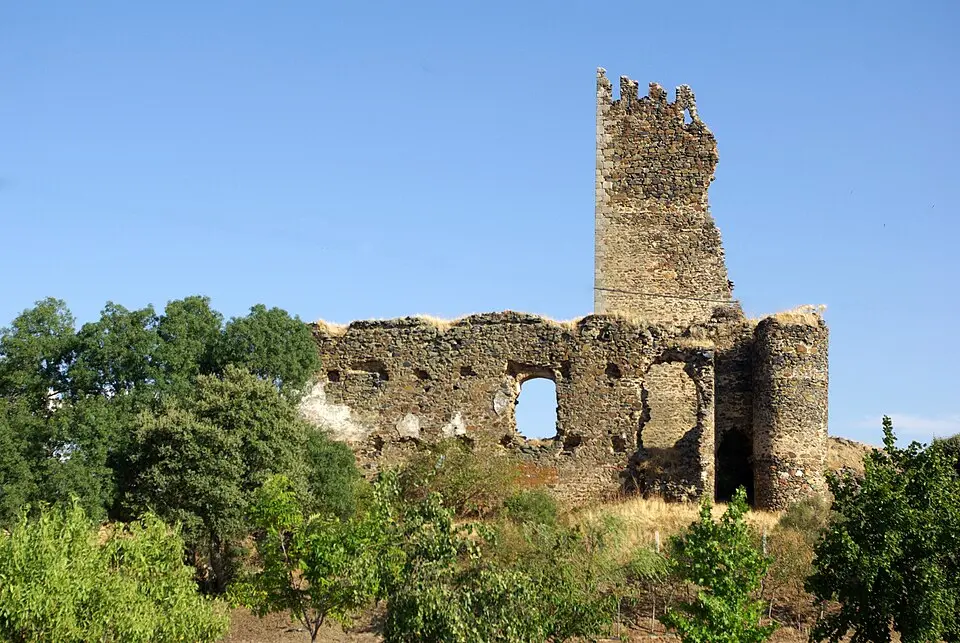 Obrázok: David Perez · CC BY 3.0 Castillo de Tejeda y Segoyuela