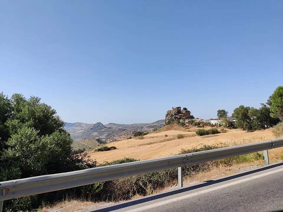 Image: El Pantera · CC BY-SA 4.0 Castillo de Vallehermoso (Olvera)