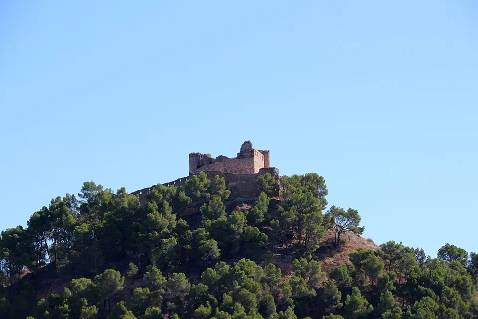 Image: Arcadio Oliver Atienzar · CC BY-SA 4.0 Castillo de Jalance
