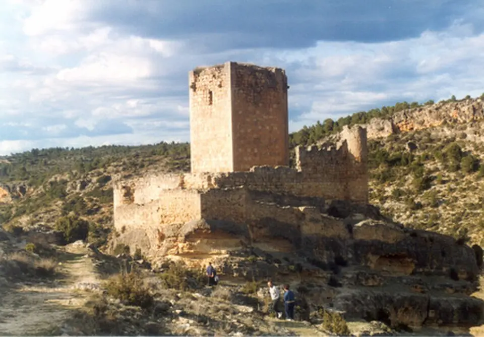 Image: Relente · CC BY-SA 3.0 Castillo de Paracuellos