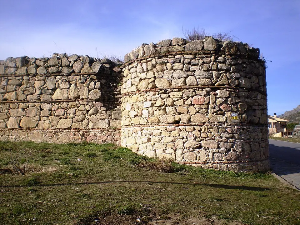 Castillo viejo de Manzanares el Real