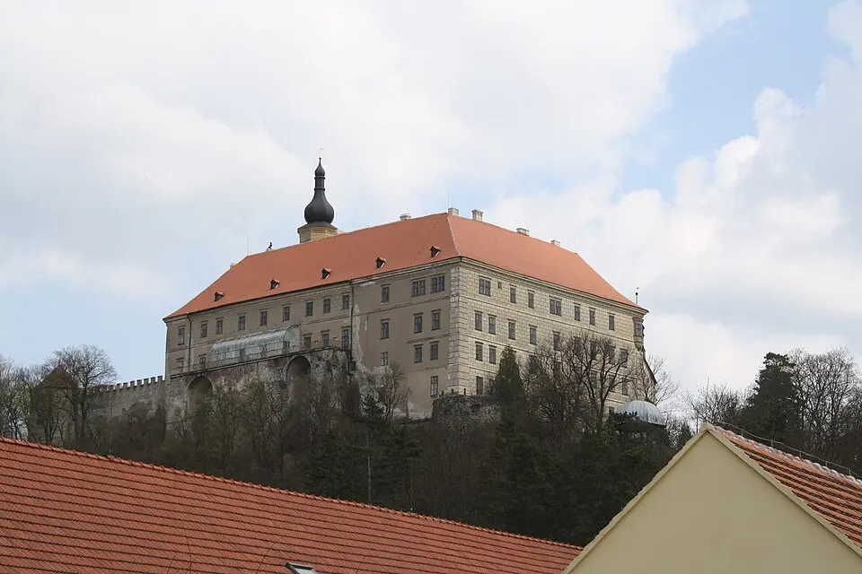 zámecký areál Náměšť nad Oslavou