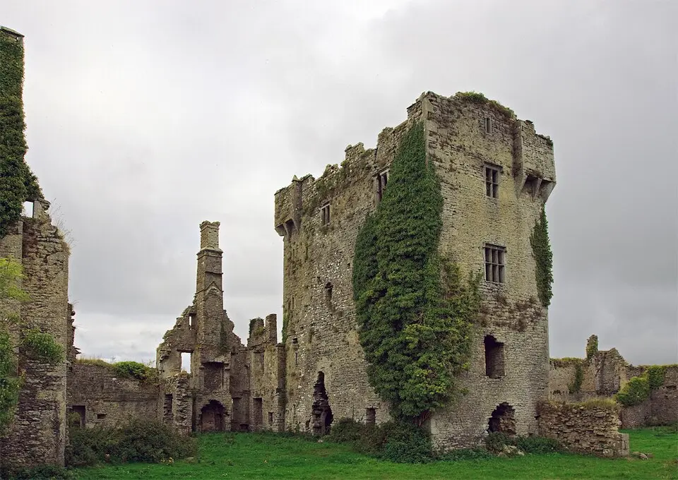 Ballygrennan Castle