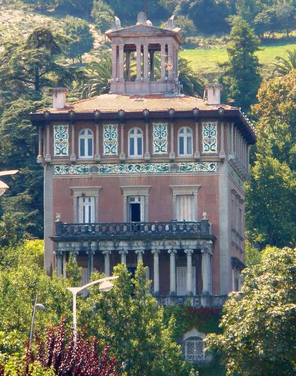 Palacio de Ocharan