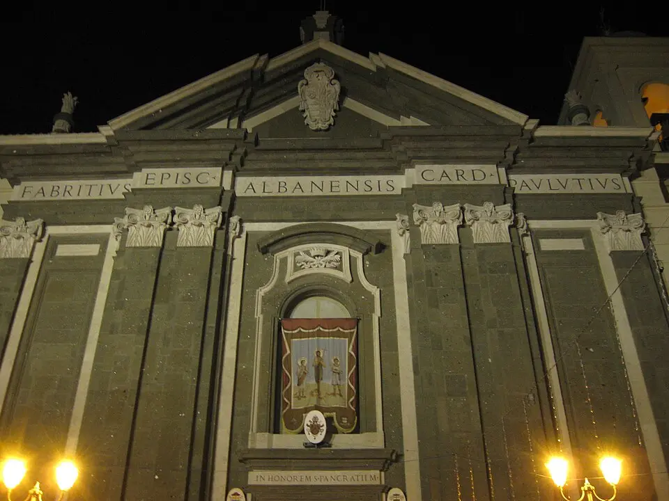 stolnica sv. Pankracija v Albanu