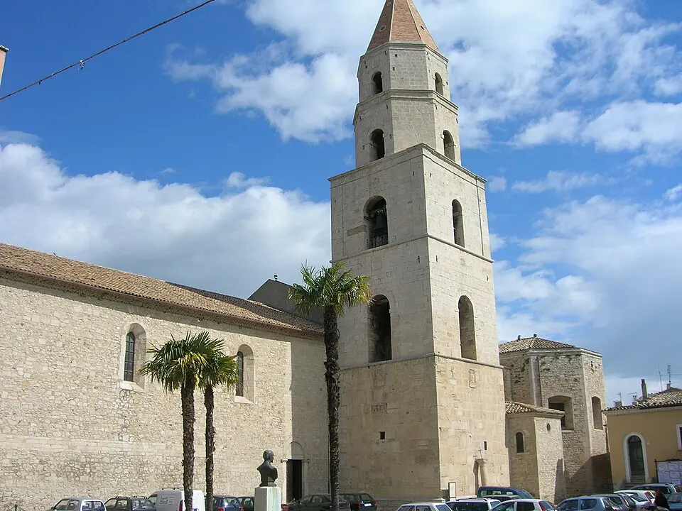 cathédrale de Venosa