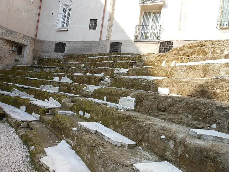 théâtre romain de Naples